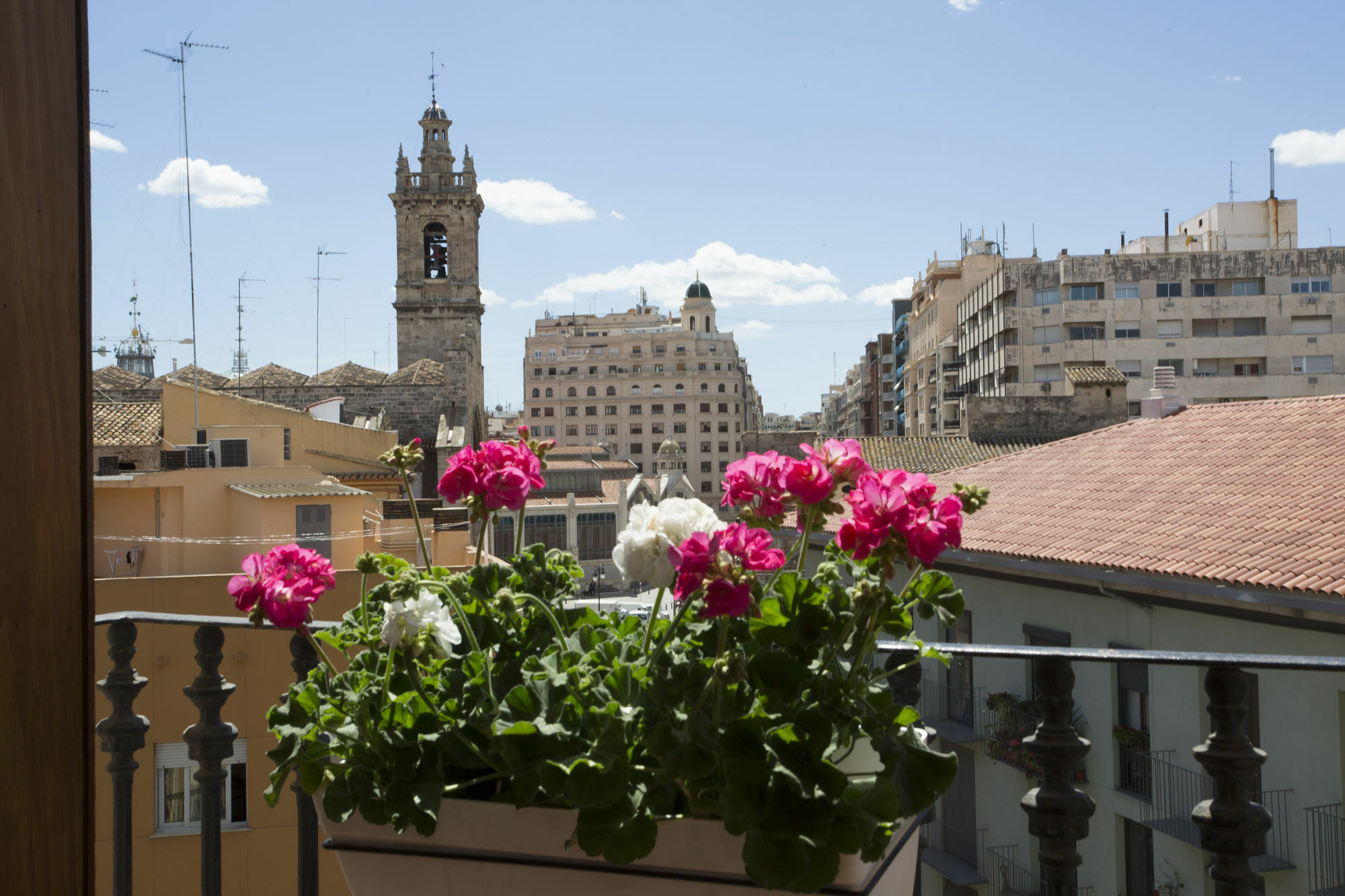 Apartment Singularstays Plaza Del Mercado